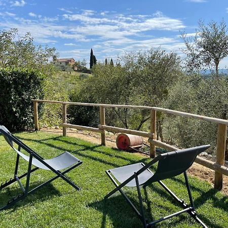 Oliveta Del Verde Appartamento Con Grande Giardino 500Mt Dal Centro シエーナ エクステリア 写真